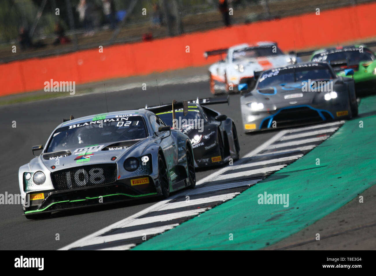 Autos deportivos y gt fotografías e imágenes de alta resolución Alamy