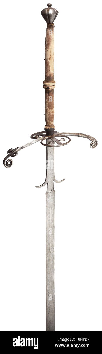 espada de diamante de la vida real hombre de armas