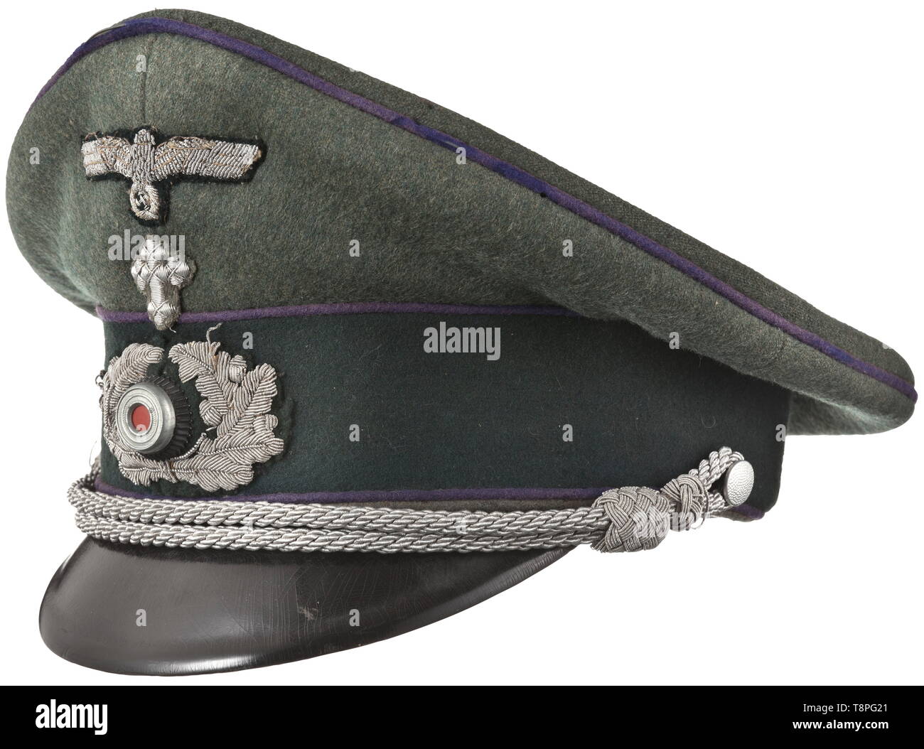 Gorra militar alemana fotografías e imágenes de alta resolución - Alamy