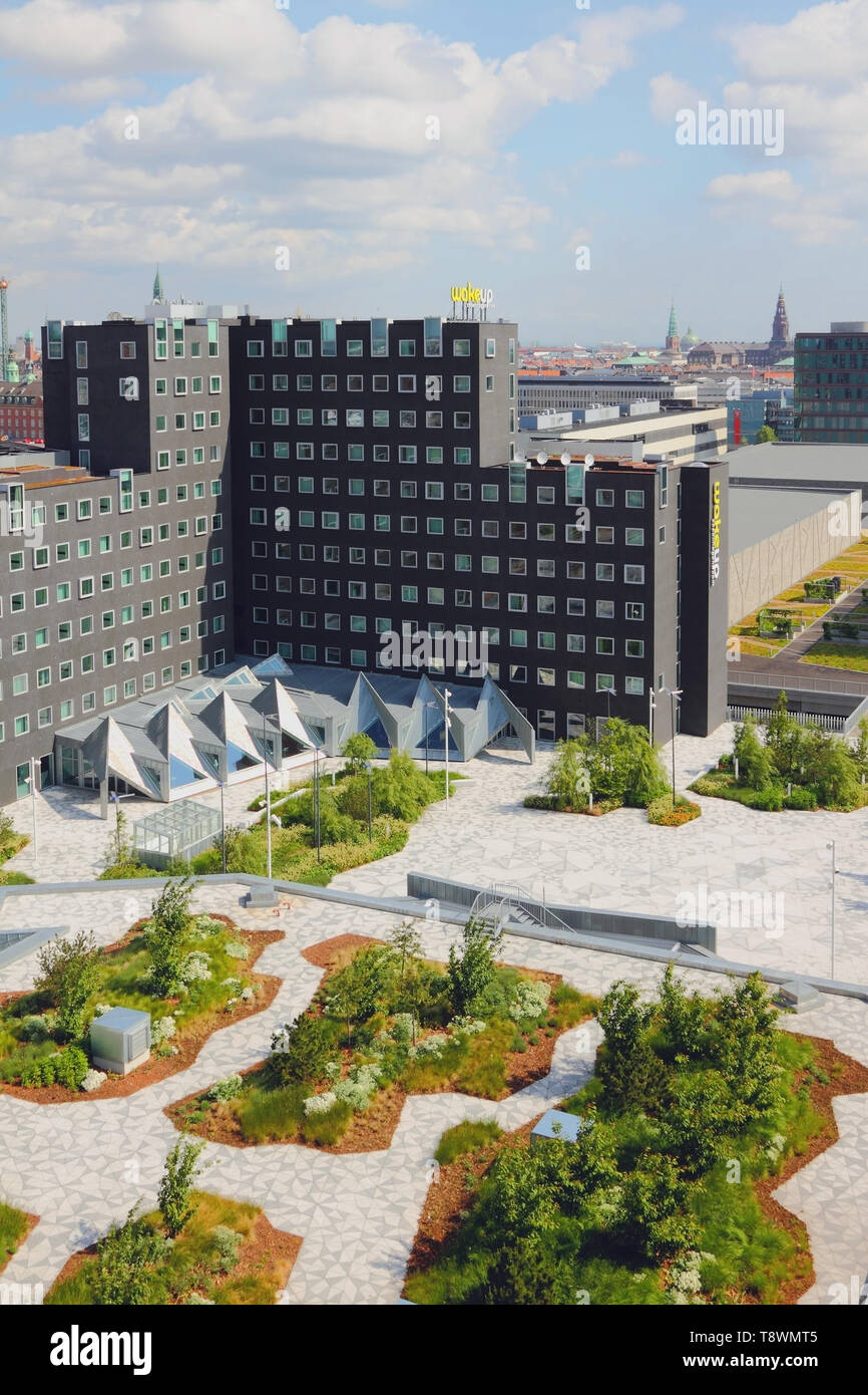 Copenhague, Dinamarca - 09 Jun, 2912: hotel moderno en la ciudad Foto de stock