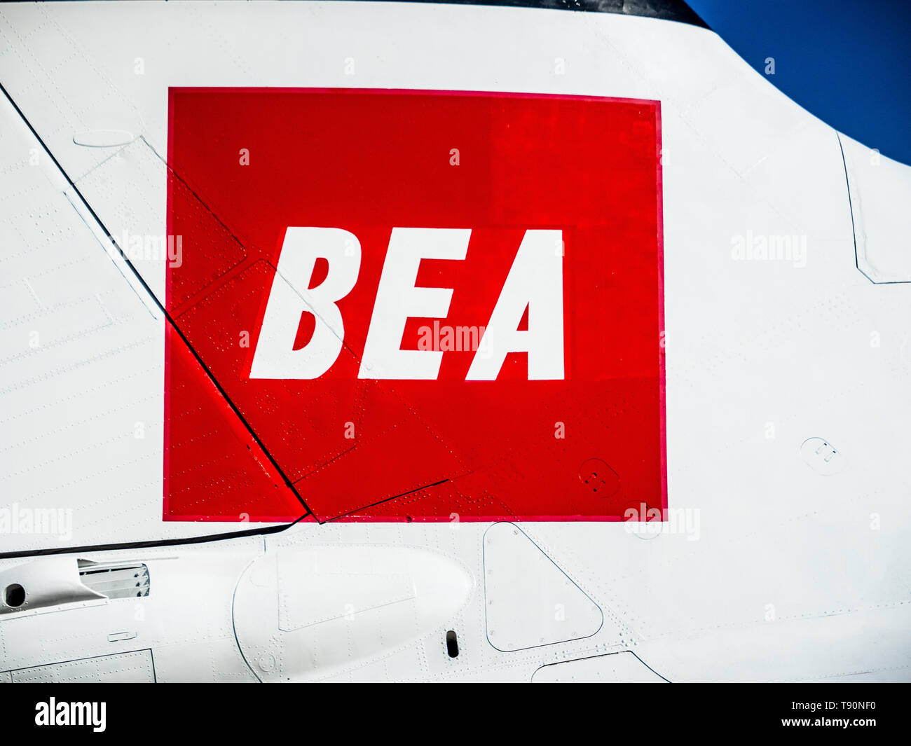 Logotipo de BEA en un avión dos Trident histórico en el museo del aire de Duxford, parte de la colección de aviones históricos. British European Airways (1946 a 1974) Foto de stock