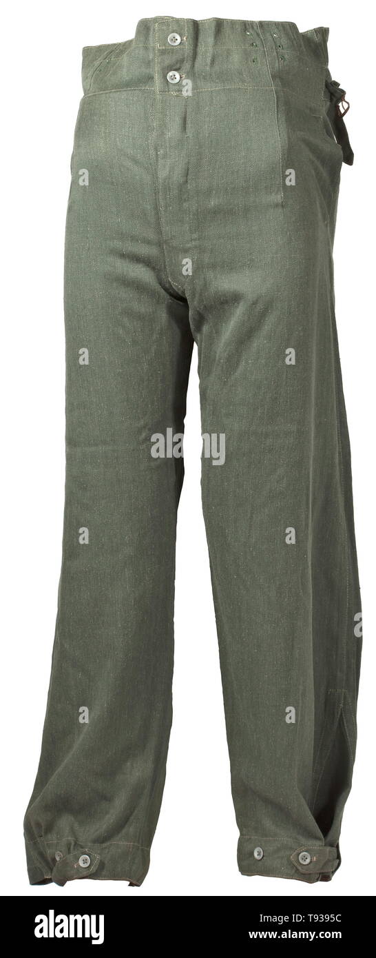 Un par de pantalones de telas drill en cuestión de ropa especial para el  ejército gun unidades autopropulsadas depot pedazo con Reich número de  fábrica desde 1943 pantalón ligero de verano en
