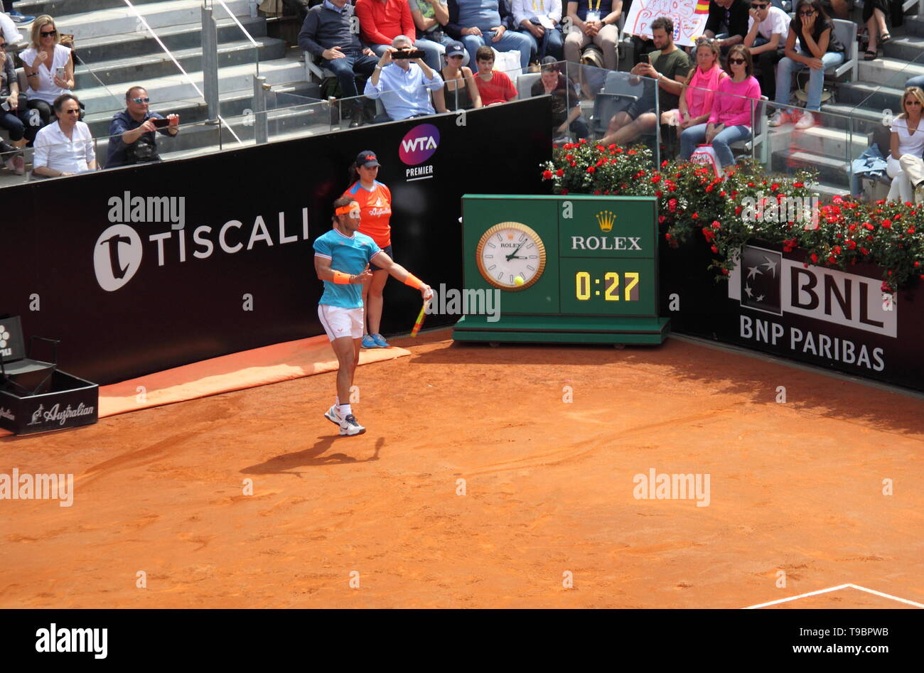 Roma, Italia - 17 de mayo de 2019: Rafael Nadal vs Fernando Verdasco en los cuartos de final en el Campeonato de tenis ATP 2019 en Roma, Italia. Nadal gana Foto de stock
