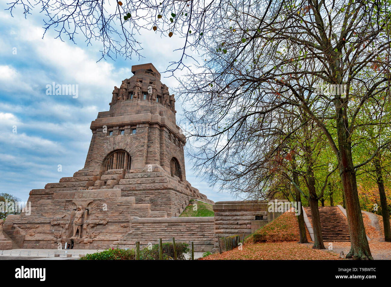 El Monumento A La Batalla De Las Naciones El Memorial De La Derrota De Napoleon En La Guerra De La Sexta Coalicion En La Ciudad De Leipzig En Alemania Fotografia De Stock