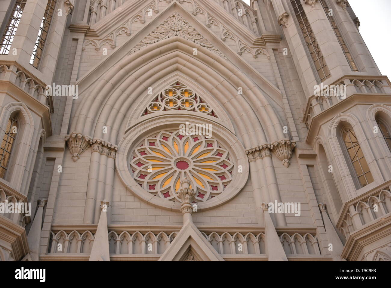 Catedral de San José y Santa Filomena, Mysore, Karnataka, India Foto de stock