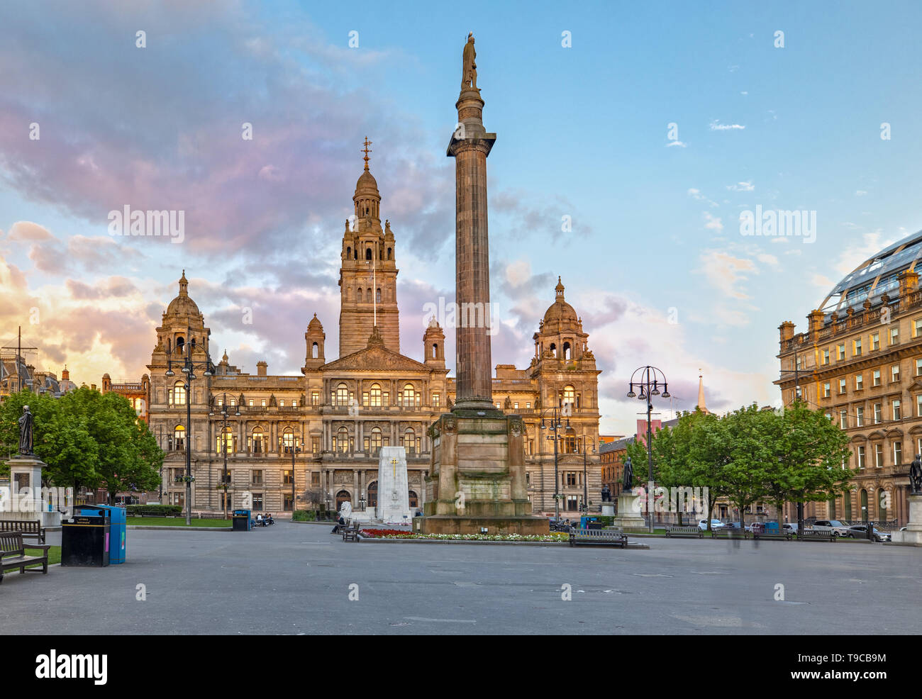 Glasgow City Chambers y George Square, en Glasgow, Escocia Foto de stock