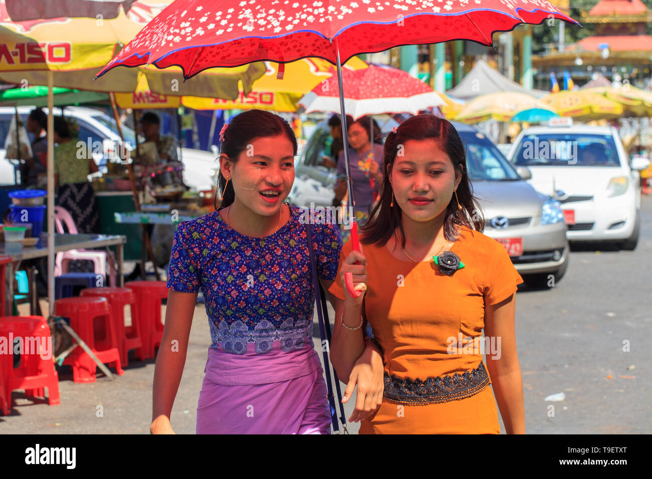 Las muchachas de Myanmar Foto de stock