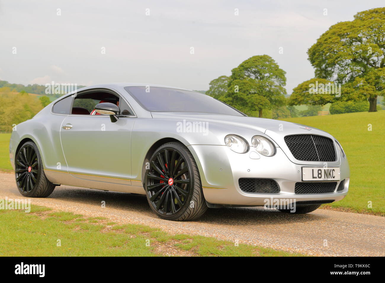 Bentley gt fotografías e imágenes de alta resolución - Alamy