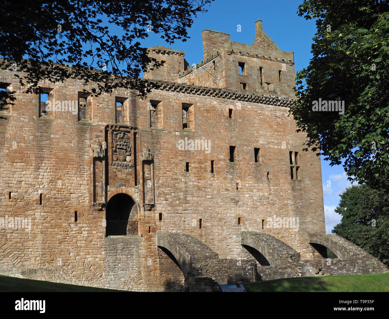 Castillo de Linlithgow, Escocia, ciudad natal de María, Reina de los Escoceses Foto de stock