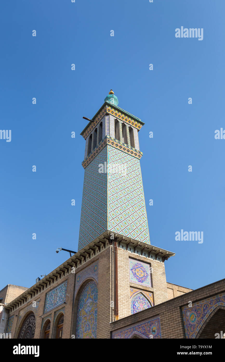 Edificio torre eólica, Imarat-i Badgir, Palacio Golestan, Teherán, Irán Foto de stock