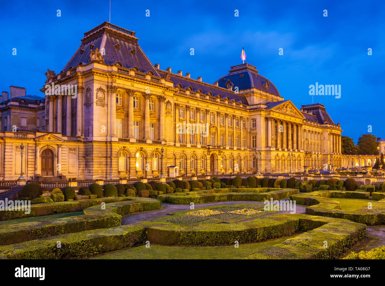 Palais Royale Bruselas Palais du Roi, el Rey de Bélgica la residencia oficial en la Place des Palais Bruselas Bélgica UE Europa Foto de stock