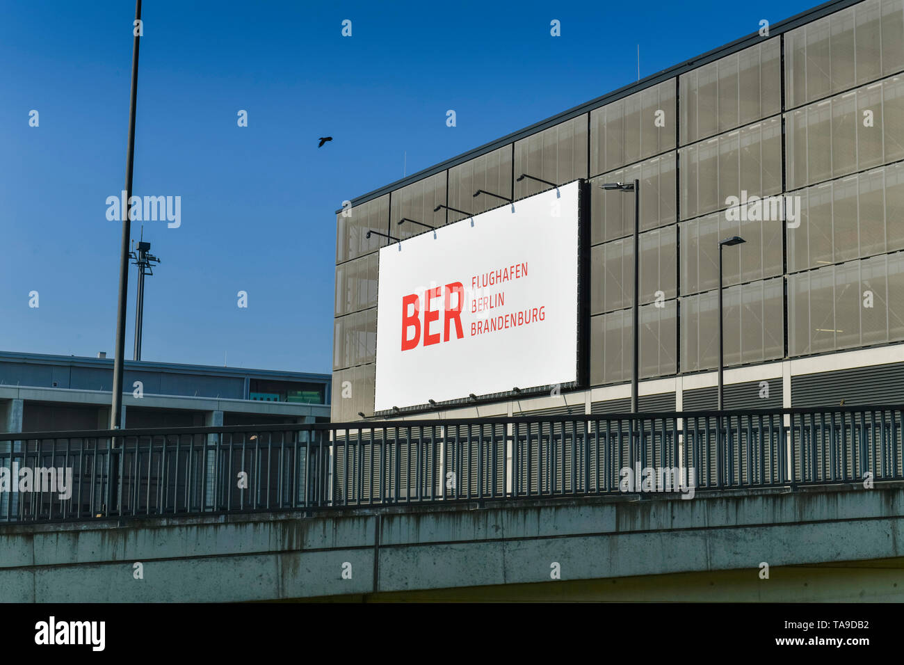 'Multi-plantas de aparcamiento, el aeropuerto de Berlin Brandenburg ''Willy Brandt'' REP., Brandenburgo, Alemania", Parkhaus, Flughafen Berlin Brandenburg "Willy Bran Foto de stock