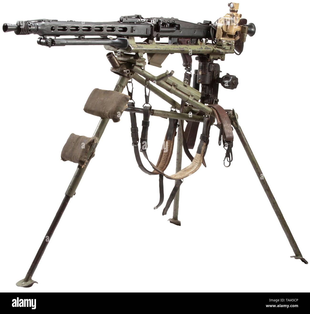 Un original MG 42 en campo, transporte desactivada arma Cal. 8 x 57, externamente con números coincidentes. Producida en 1943, codificado 'cra', diversas marcas de aceptación/eagle WaA747 y aceptación marcas de proveedores. Bipod. Bandoleras montado. Acabado original completo. Muy buen estado general. Todas las piezas móviles. Certificado de modificación. Carro de trípode original 'S/652' 1941 Producción, marca de aceptación/eagle WaA79, Wehrmacht Verde barniz, signos de uso. Completo con techo de aluminio disparando tabla, rodillera con cubierta de lona y bandoleras de cuero. Technica, sólo Editorial-Use Foto de stock