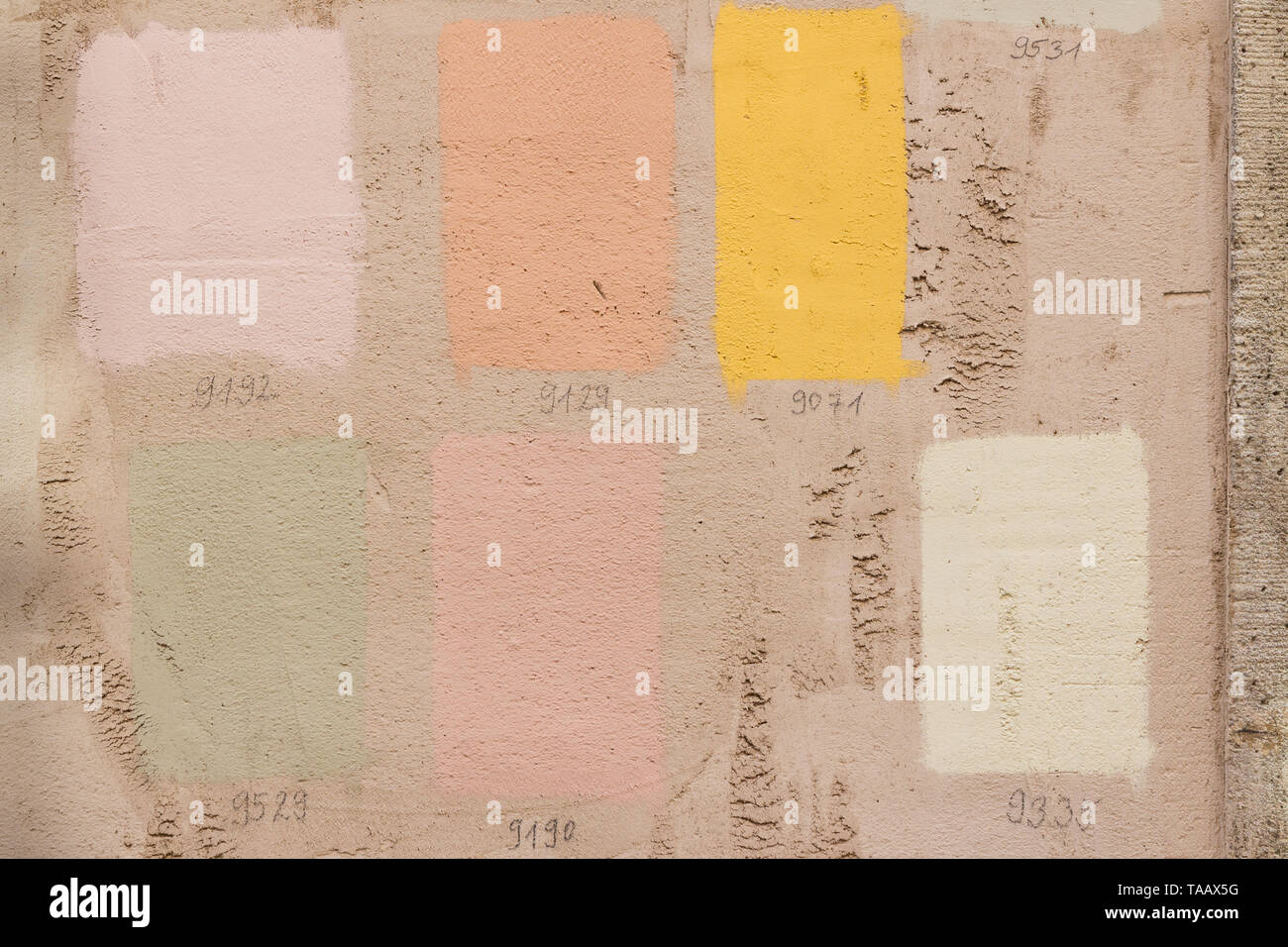 Muestras De Pintura En La Pared De La Casa Vieja Antes De La