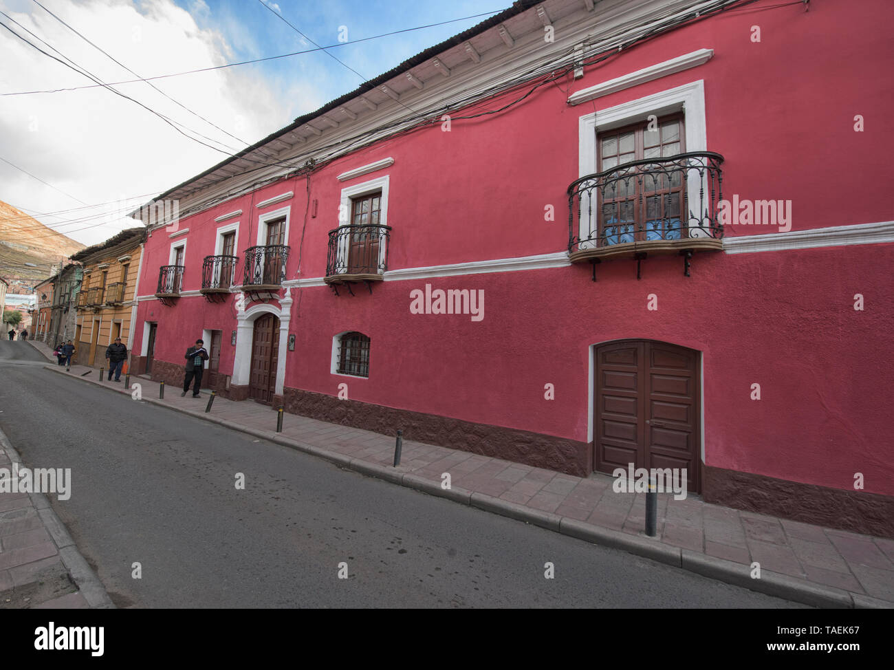 Casas coloniales de bolivia fotografías e imágenes de alta resolución