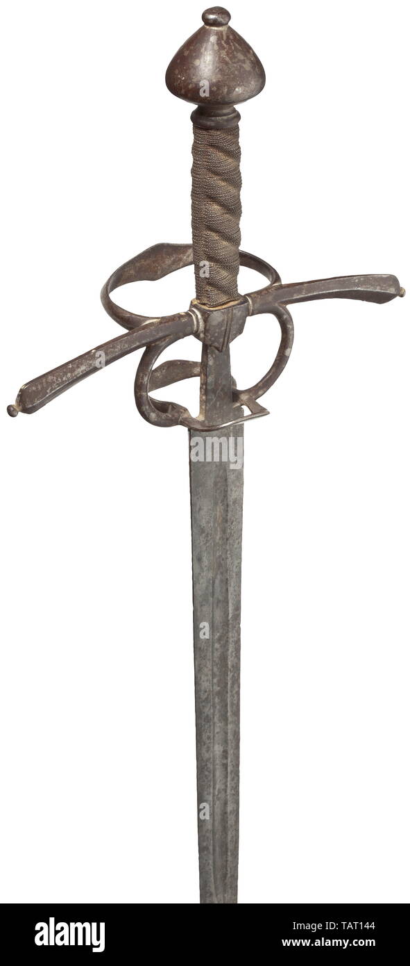 Un sur alemán/Italiano espada militar, circa 1570, cuchilla de doble filo,  con adiciones de historicismo, fullers en ambos lados y espada maker's mark  en el anverso la raíz. El puño de hierro