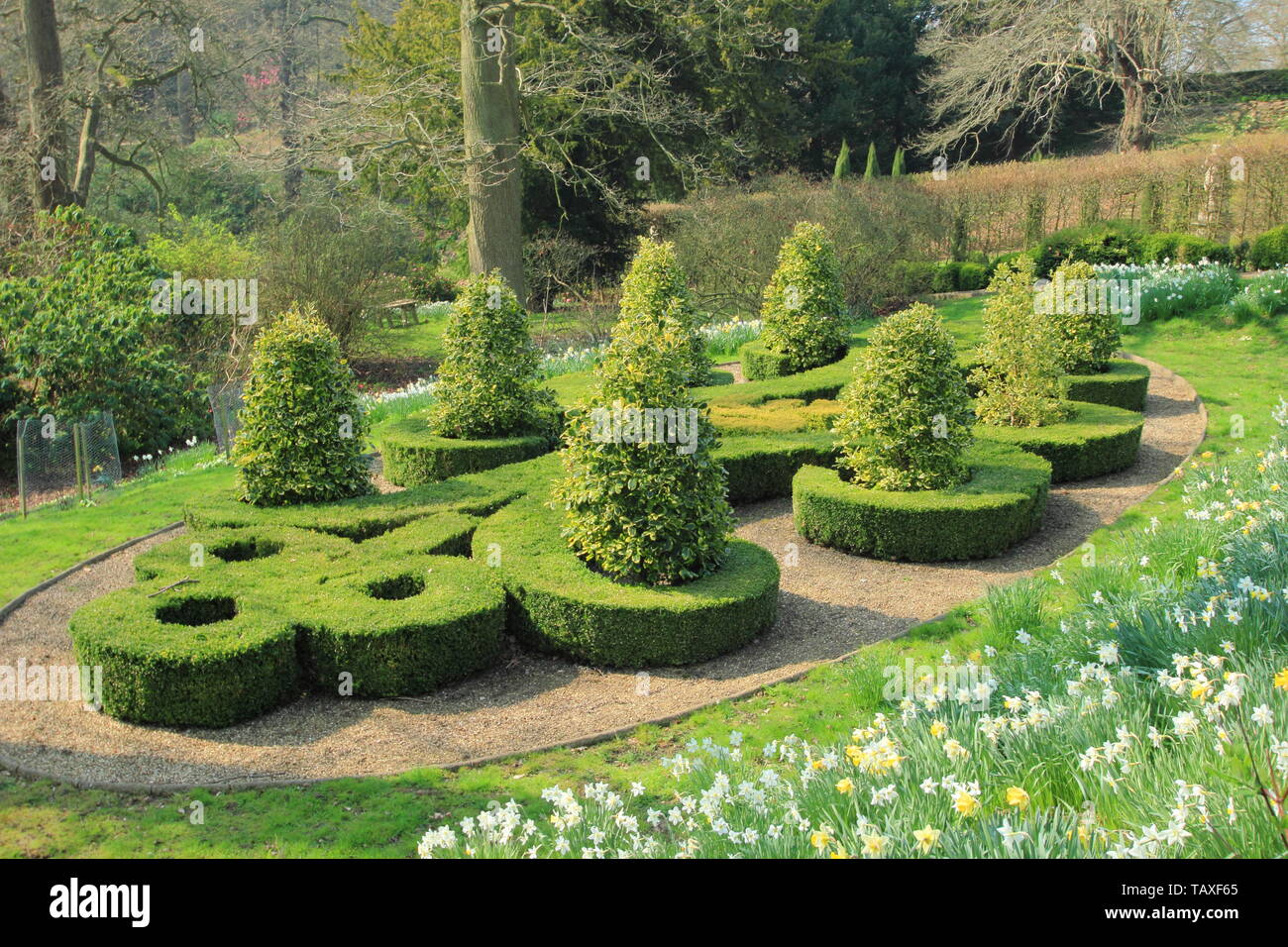 Castillo de Belvoir, Leicestershire. Verificación parterres con las iniciales del Duque y Duquesa de Rutland en Belvoir Castle Gardens Foto de stock