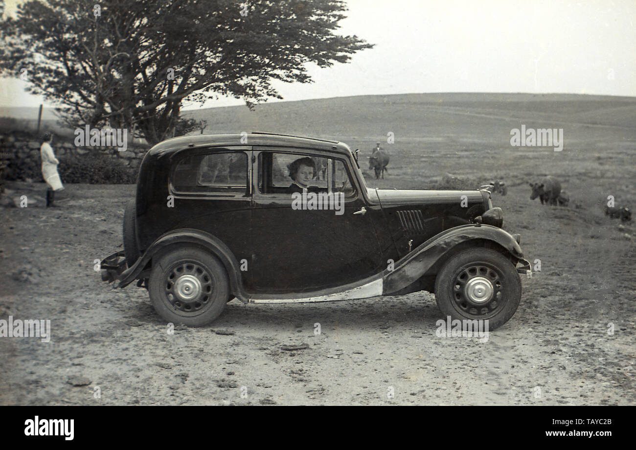 Carro de dos puertas fotografías e imágenes de alta resolución - Alamy