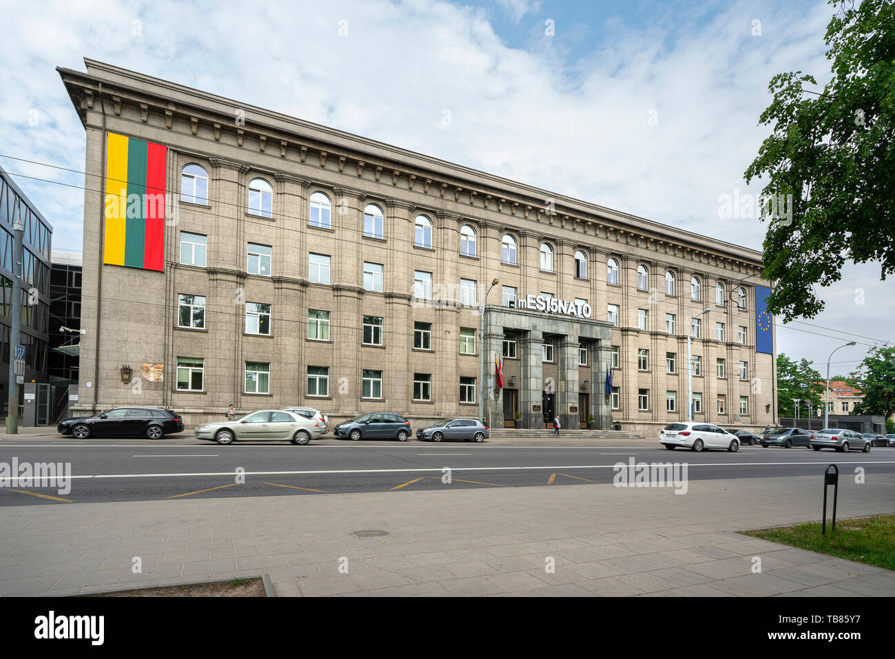 En Vilnius, Lituania. Mayo de 2019. Lituano la fachada del edificio del Ministerio de Relaciones Exteriores Foto de stock