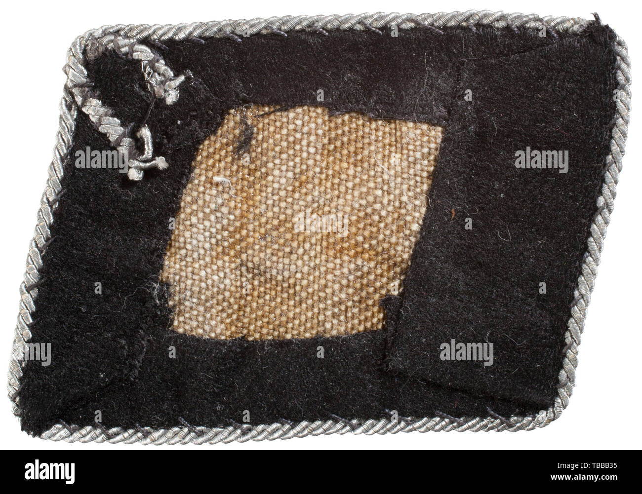 JOHN PEPERA Collection, un collar de parche para SS Officer, lana en buckram negro bordado con hilo de aluminio/plata y retorcido plateado/alambre de aluminio, tubería de sólo Editorial-Use Foto de stock