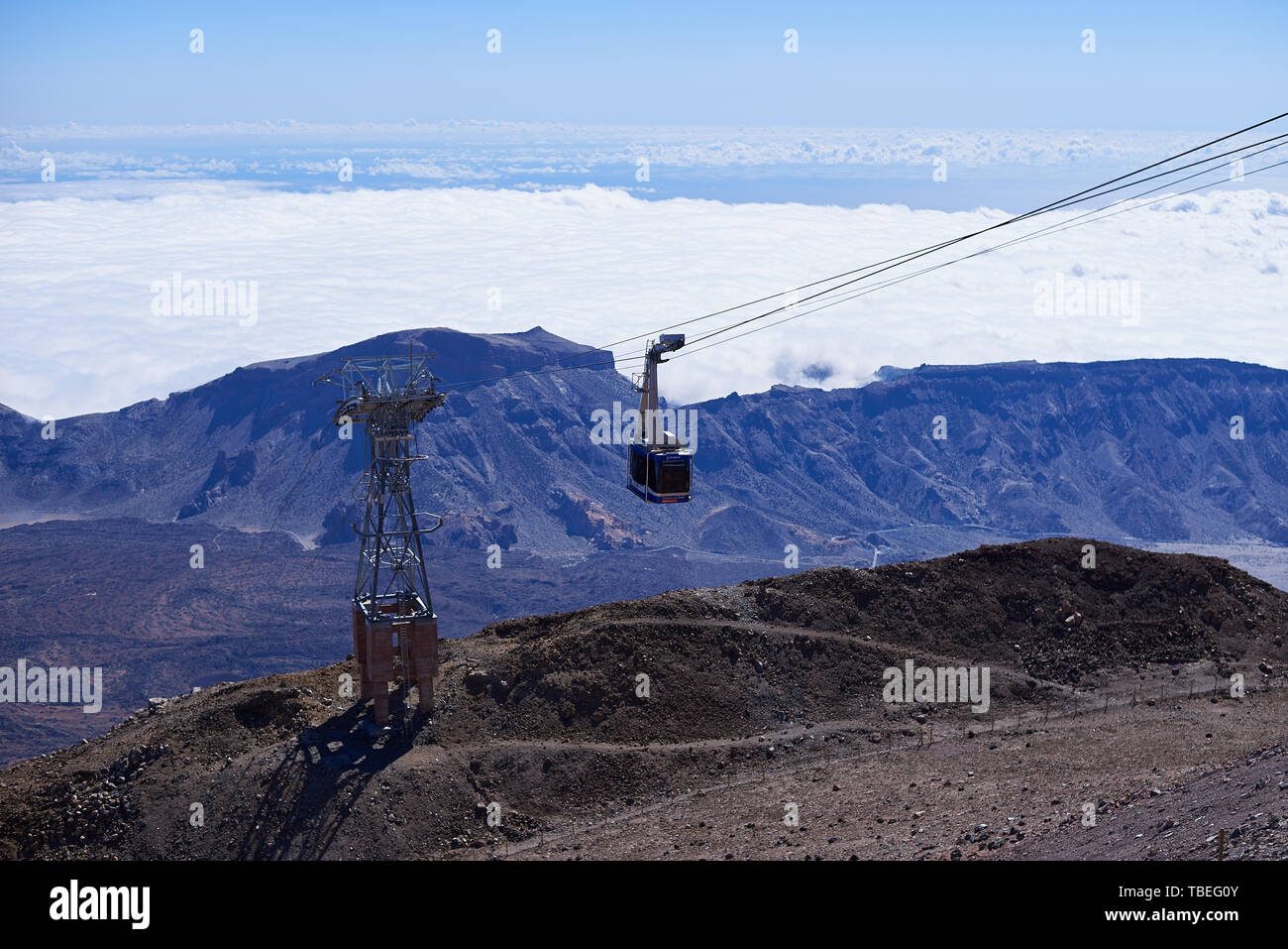 Teleférico torre en el pico del Teide, en Tenerife, España Foto de stock