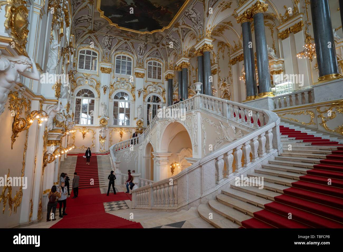 San Petersburgo, Rusia, 9th, Febrero, 2019: El punto de vista del Palacio de Invierno. Foto de stock