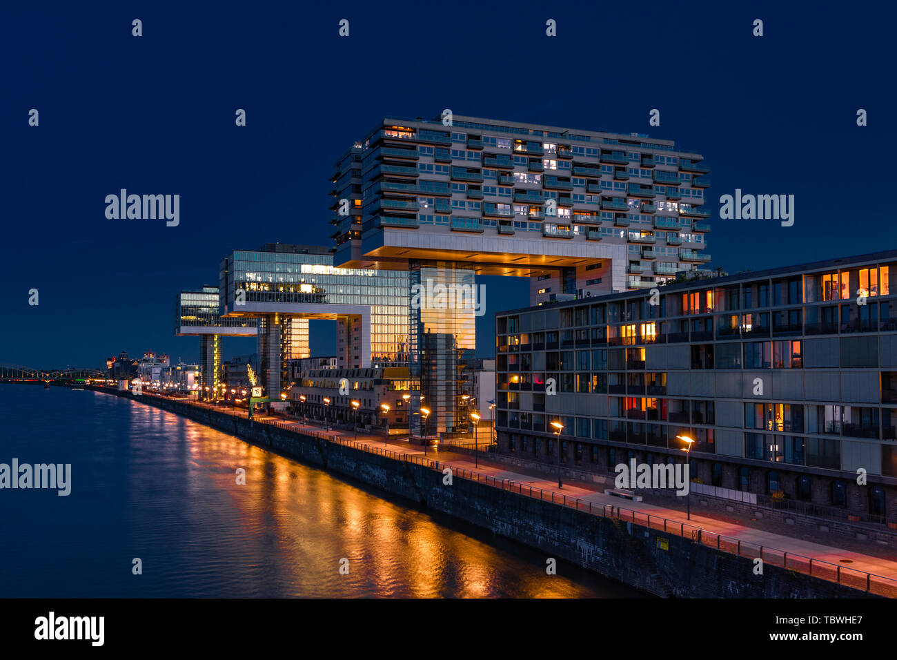 Colonia Alemania 13 De Mayo Los Llamados Casas De Grua En El Rio Rin En Colonia Alemania El 13 De Mayo De 2019 Estos Edificios Debe Ser Reminescent A Fotografia De Stock Alamy