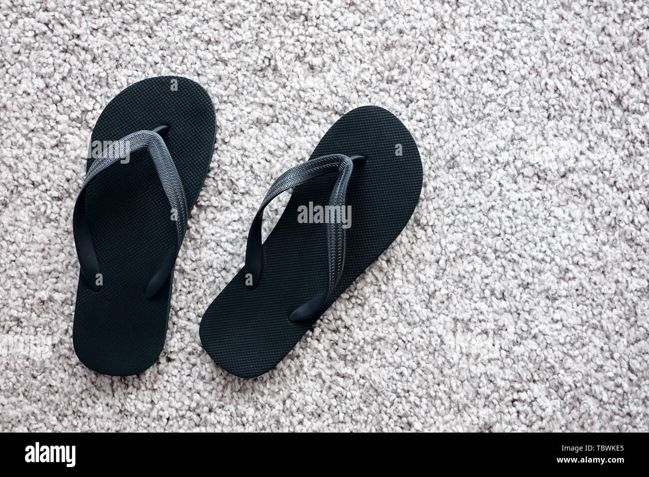 Chanclas Negras Fotos e Imágenes de stock - Alamy
