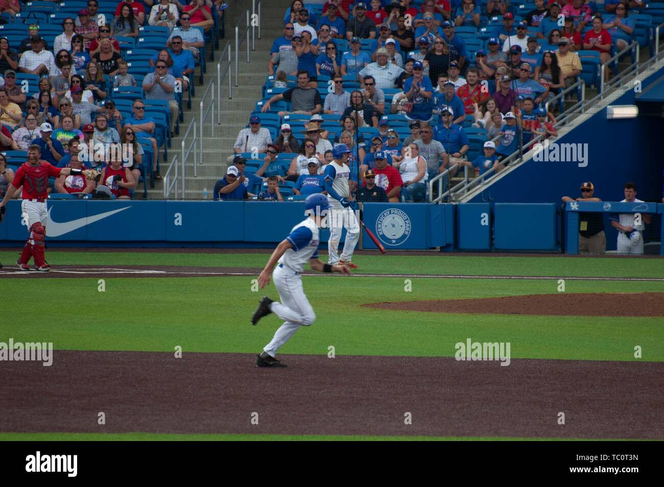 Kentucky High School torneo de béisbol stae juego entre el condado de Montgomery y el Beechwood, 1 de junio de 2019 Foto de stock