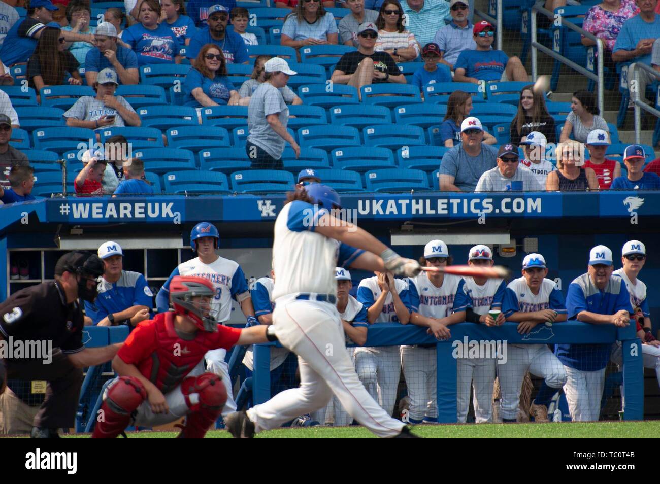 Kentucky High School torneo de béisbol stae juego entre el condado de Montgomery y el Beechwood, 1 de junio de 2019 Foto de stock