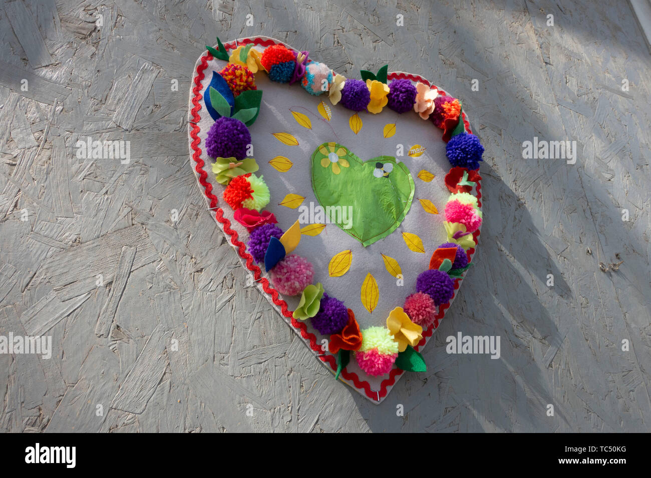 Corazones Tejidos En Una Pared De Moseley En Birmingham Reino