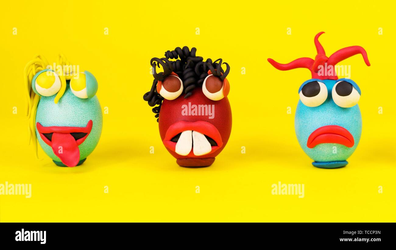 plastilina de huevos