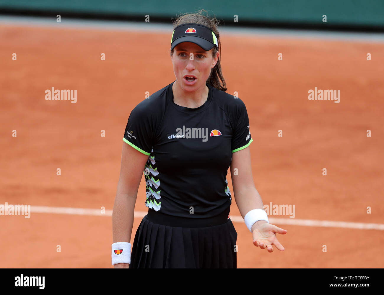 Johanna Konta durante el Women's semifinales del Abierto de Francia en Roland Garros, París. Foto de stock