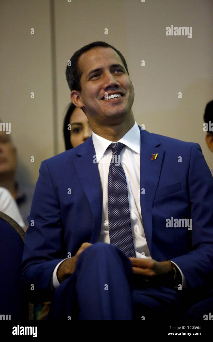 Zapatos puma mercado libre venezuela juan guaido cheap