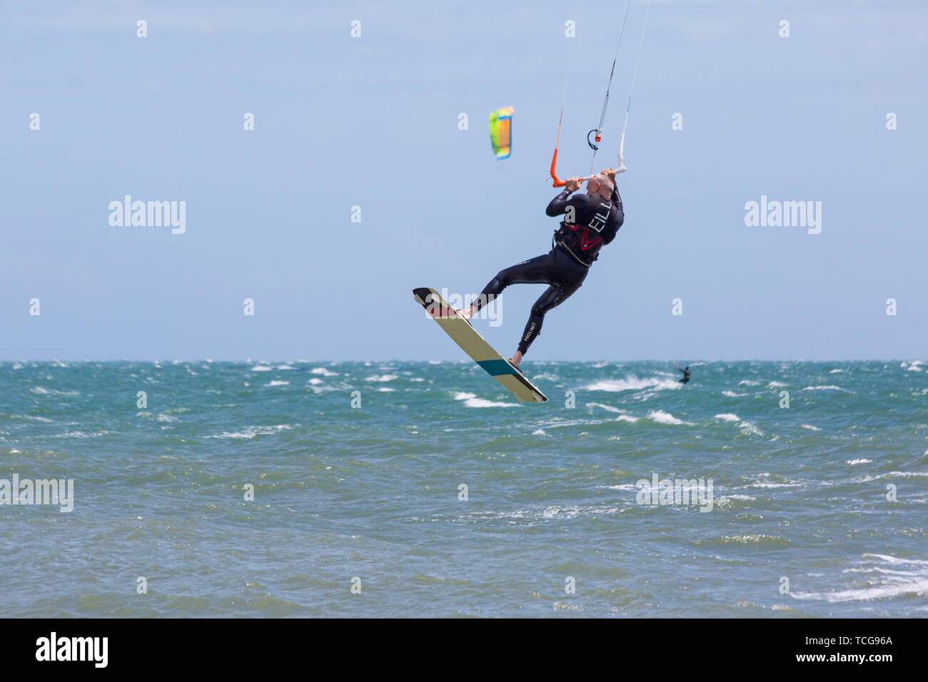 Kite boarder aerotransportado fotografías e imágenes de alta resolución