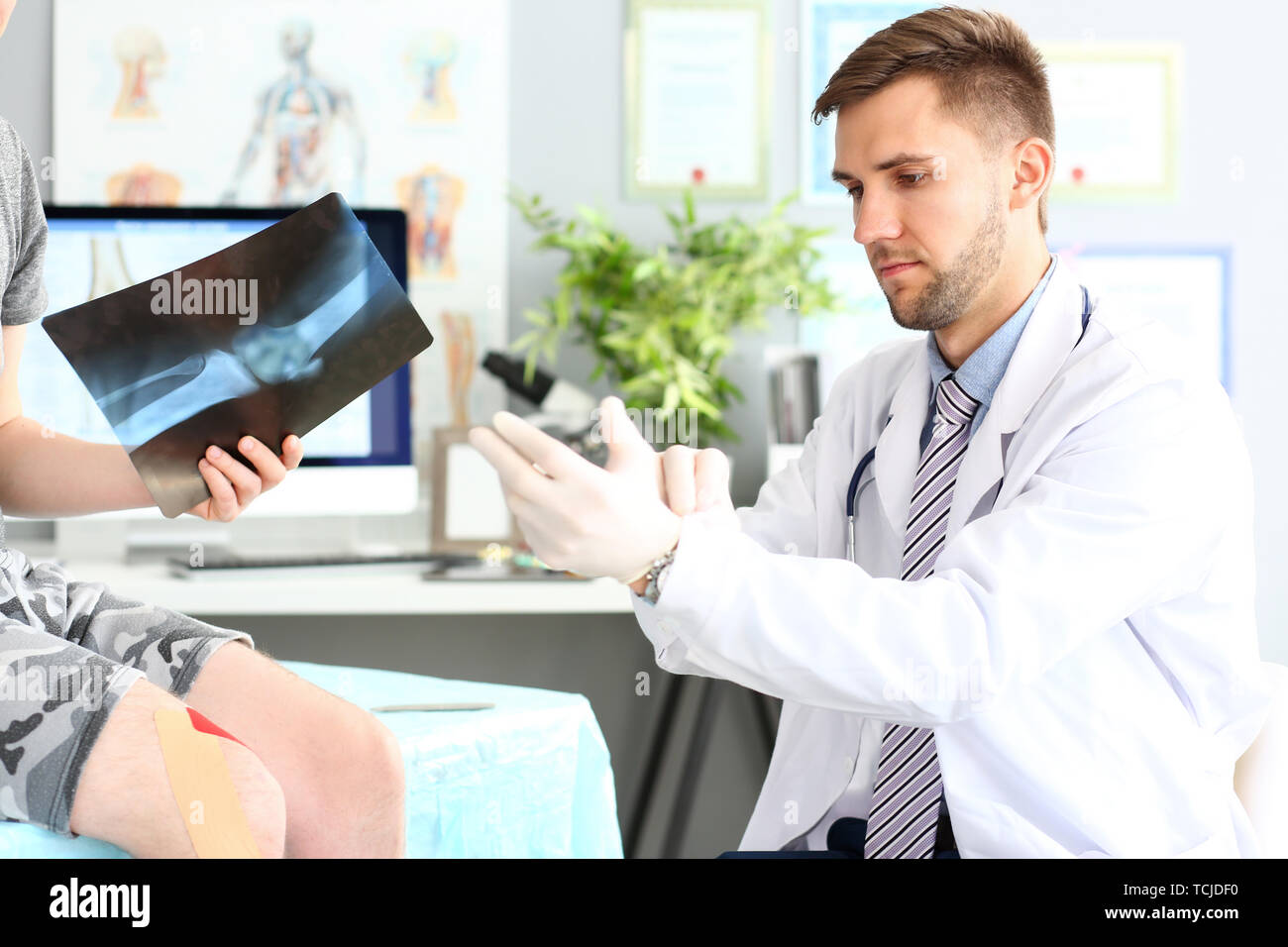 Smart Doctor guantes Foto de stock