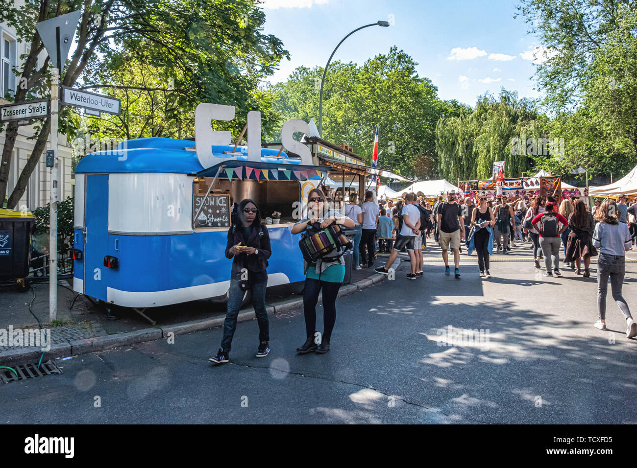 Berlín, Kreuzberg, Blücherplatz. 7 -10 de junio de 2019. Carnaval de las culturas street festival: un evento anual en Pentecostés, que celebra la diversidad multicultural de la ciudad con musicales, culturales y puestos de venta de comida y bebidas de todo el mundo, el crédito: Eden Breitz/Alamy Foto de stock