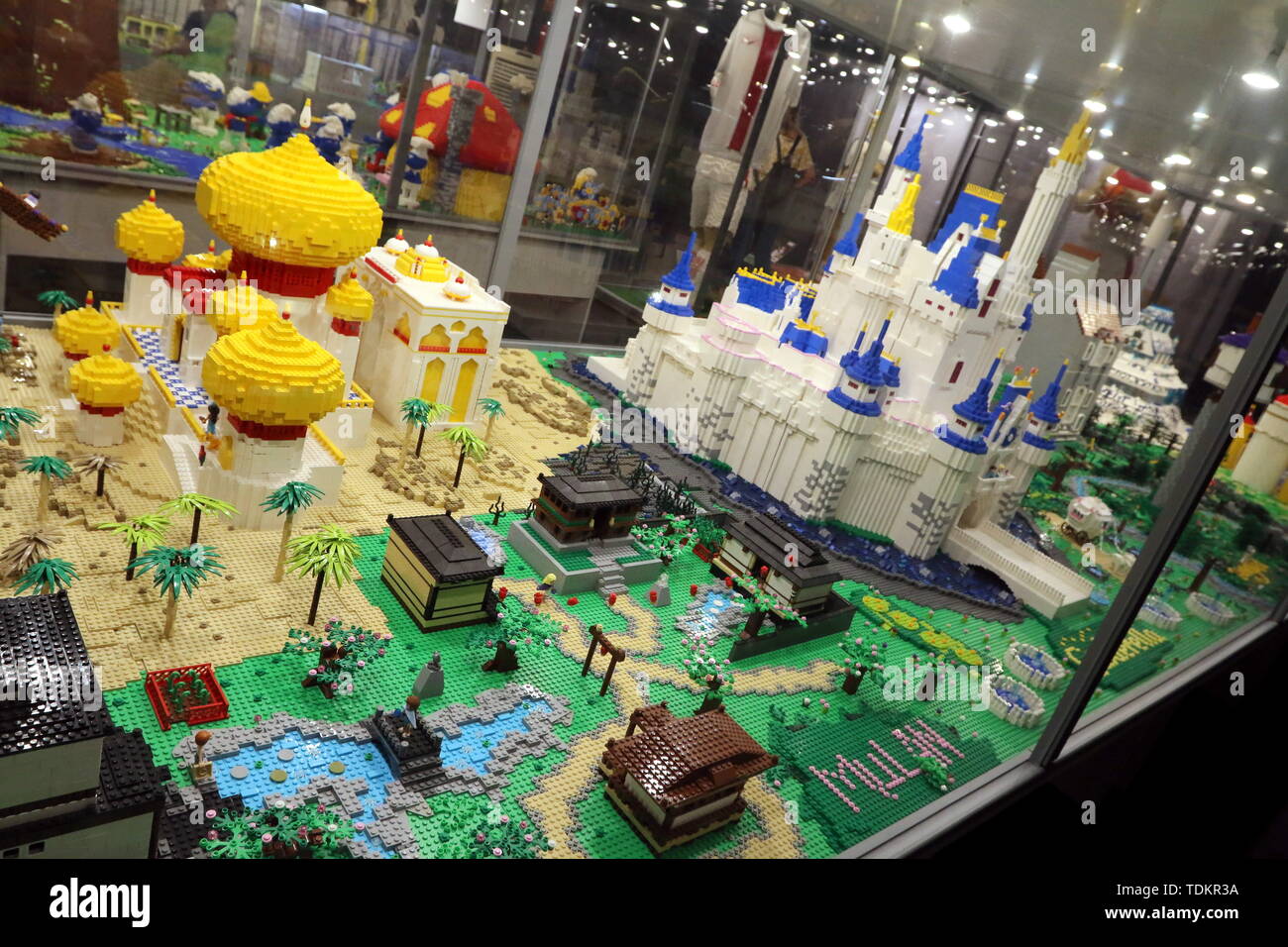 El 17 de junio de 2019 - 17 de junio de 2019 (Málaga ) La ciudad de Málaga  acoge una exposición temporal de modelos construidos con piezas de Lego en  el área