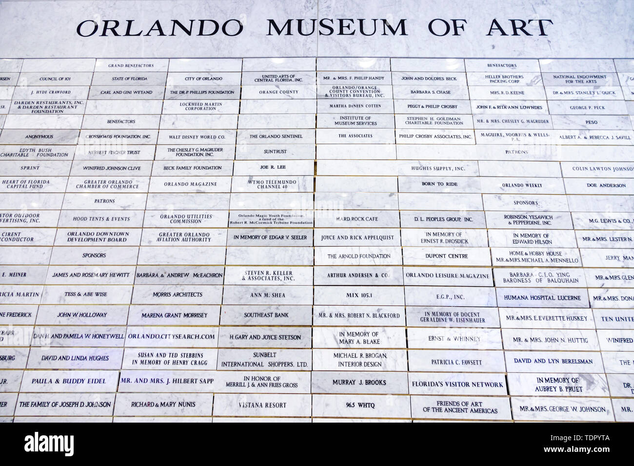 Orlando, Florida, Museo de Arte, Benefactores, muro de reconocimiento de donantes, FL190511013 Foto de stock