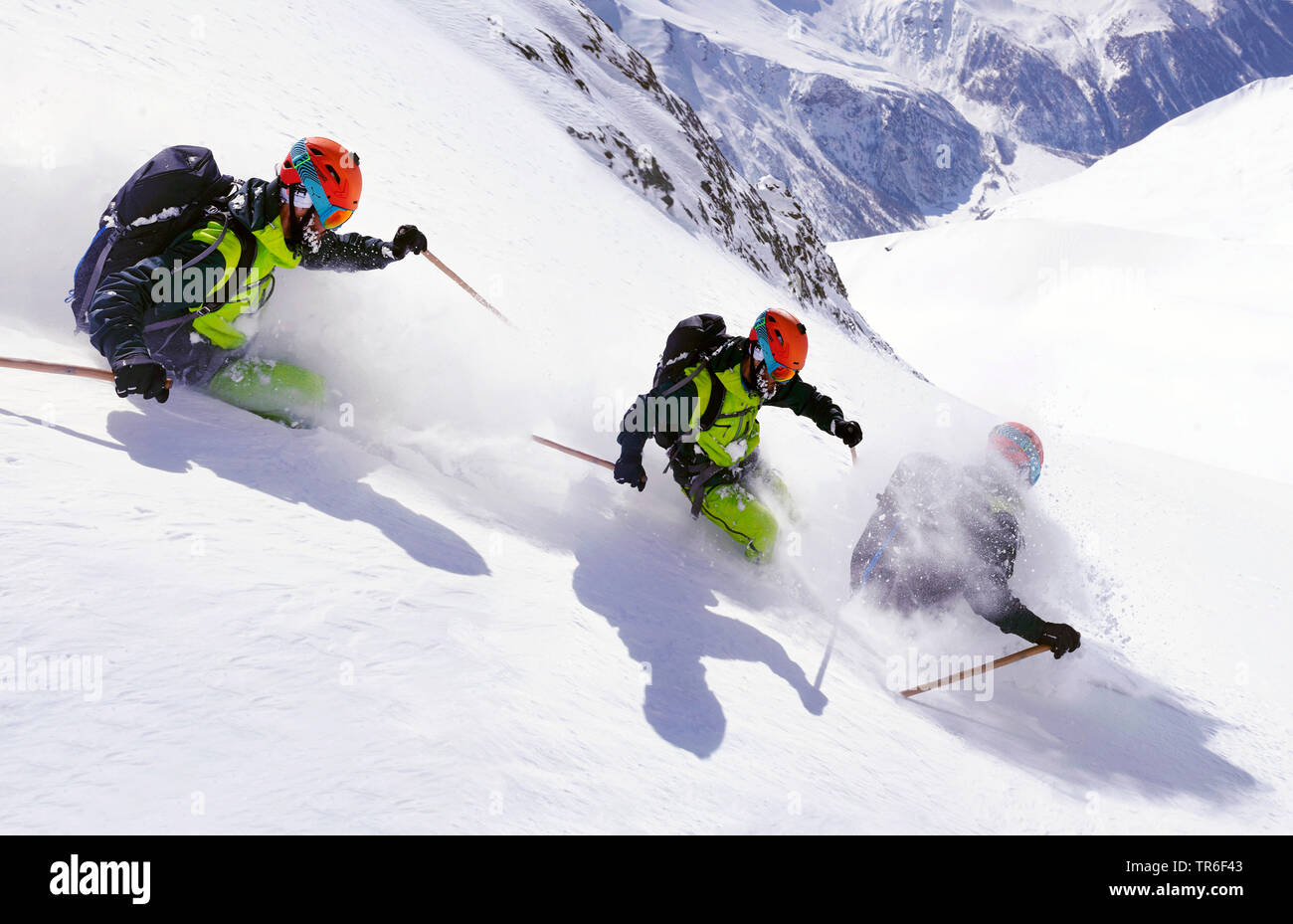 Esquí fuera de pista desde la cima del Mont Pourri, Francia, Savoie, Parque Nacional de Vanoise, Les Arcs Foto de stock