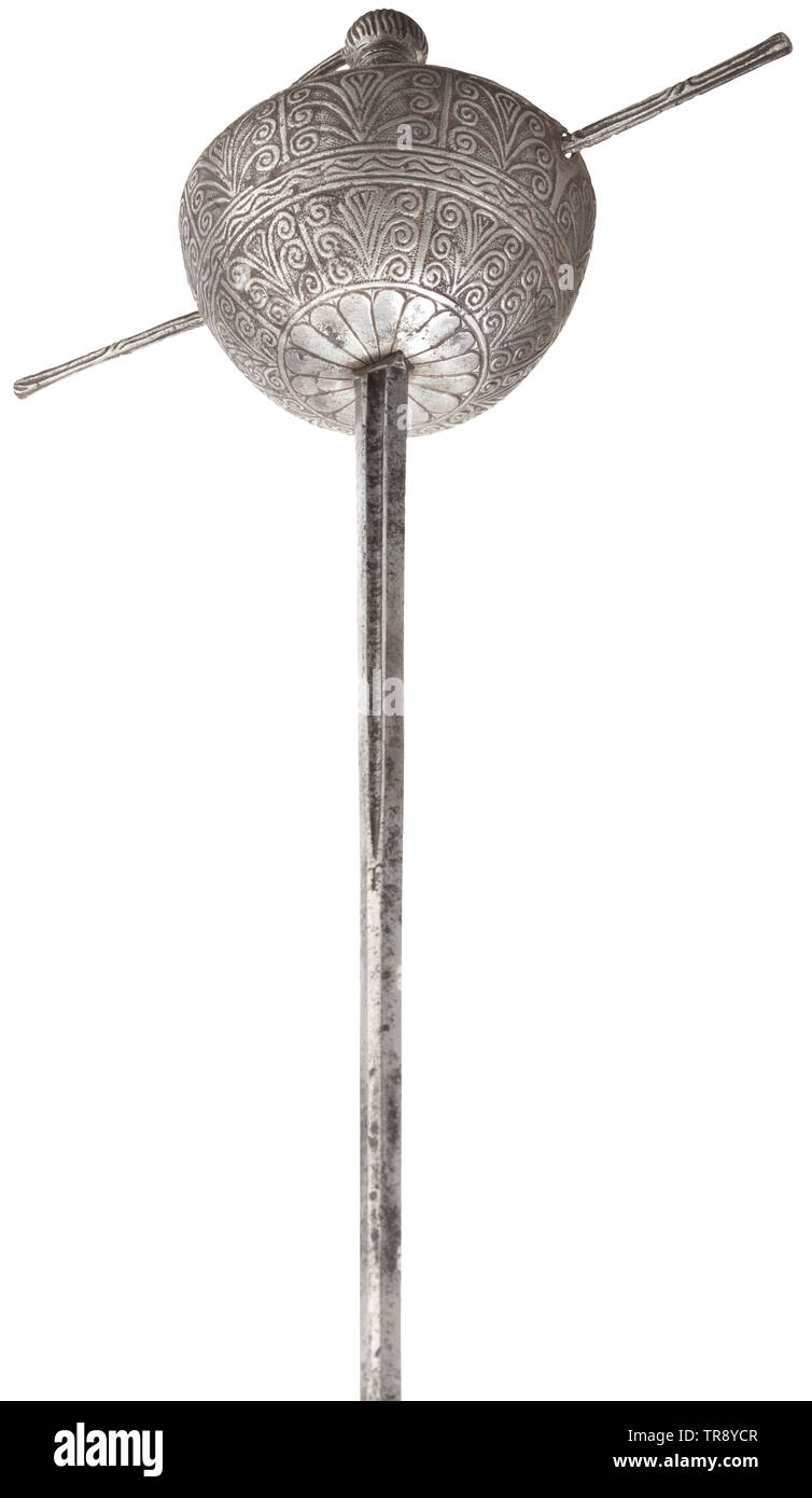 Una Espada Ropera de Taza Español, la segunda mitad del siglo xvii esbelta  cabalgamientos Hoja de diamante aplanado sección. Inscripción "en Solingen'  acuñado dentro del estrecho fuller extiende sobre el forte en