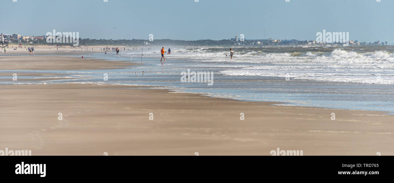Vista panorámica de la playa del Atlántico en el noreste de Florida cerca de Jacksonville. (Ee.Uu.) Foto de stock