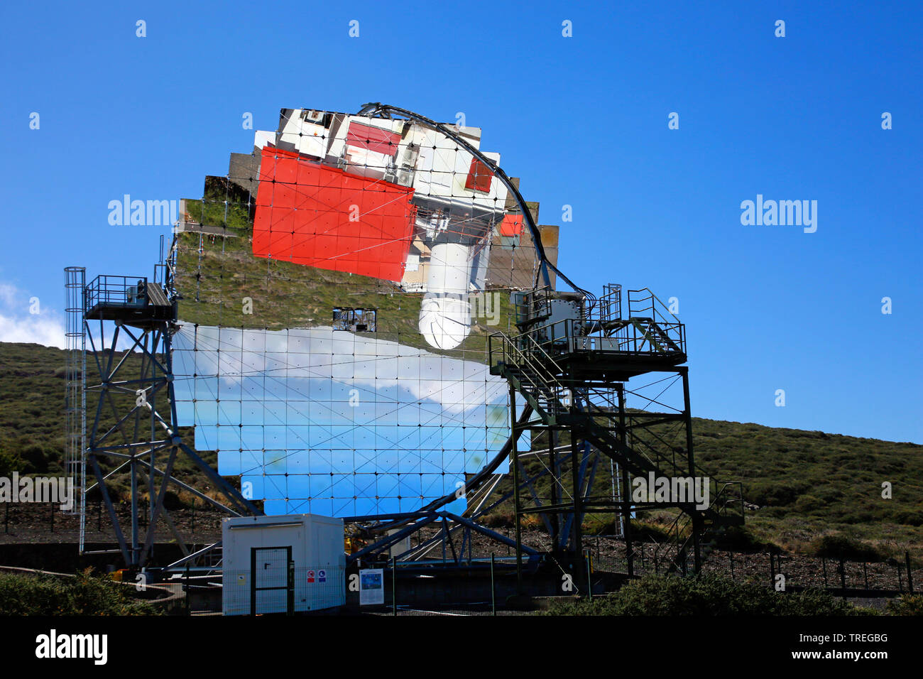Telescopio MAGIC en el Roque de los Muchachos, Observatorio de las
