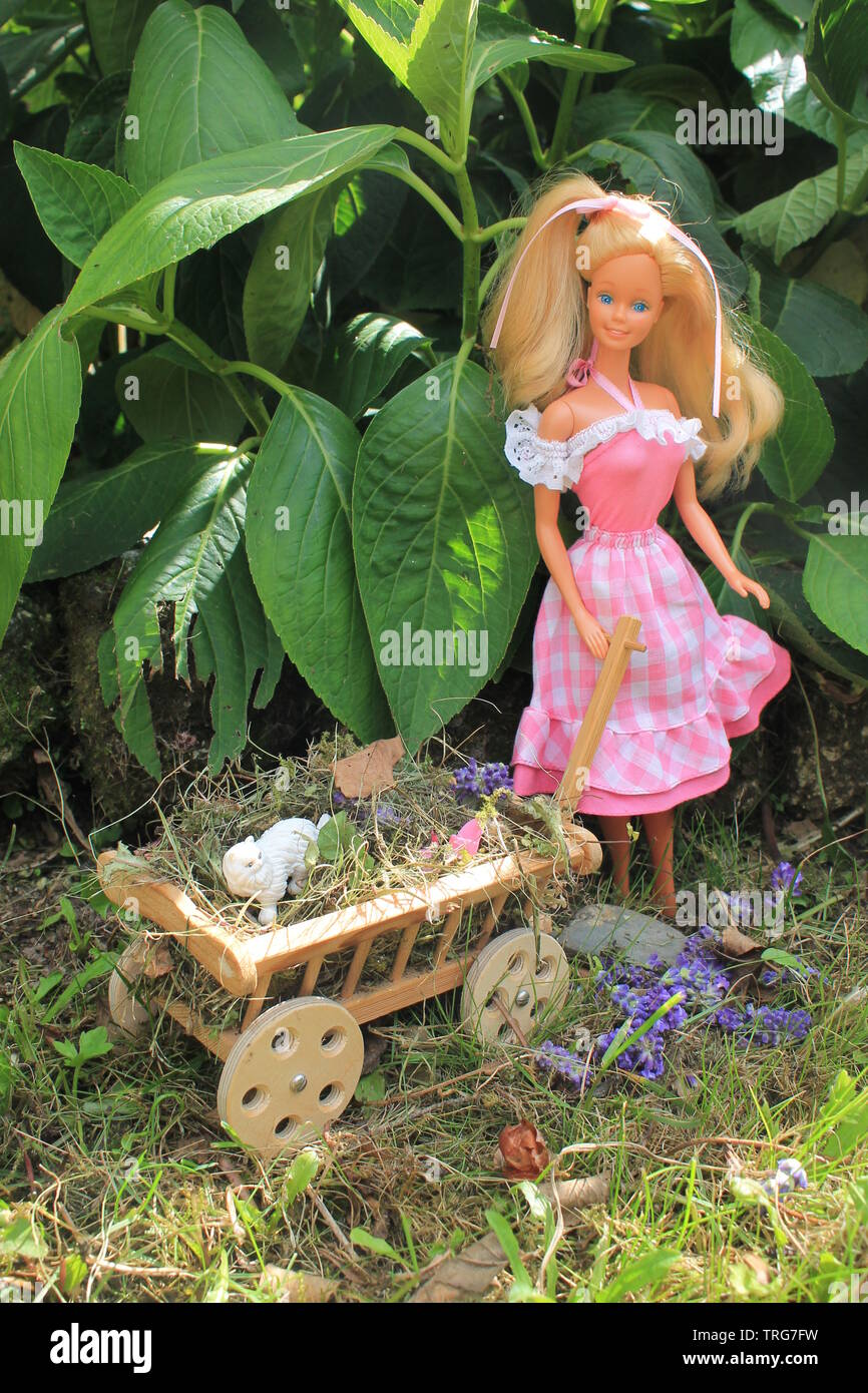 Barbie Mi primera cosecha Barbie (1982 Fotografía de stock - Alamy