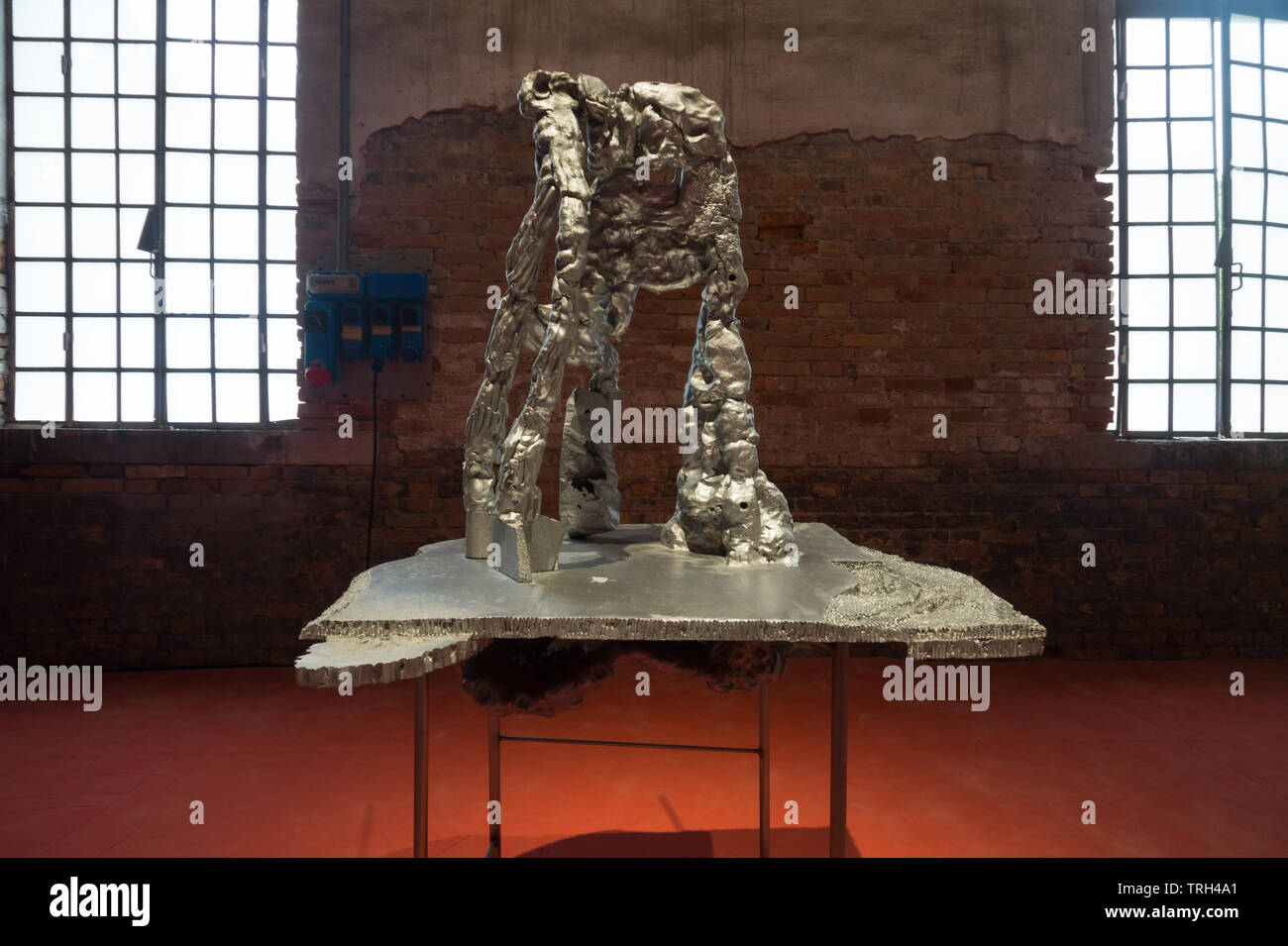 Él Xiangyu, escultura, Pabellón de China, 58ª Bienal de Arte de Venecia 2019 Foto de stock