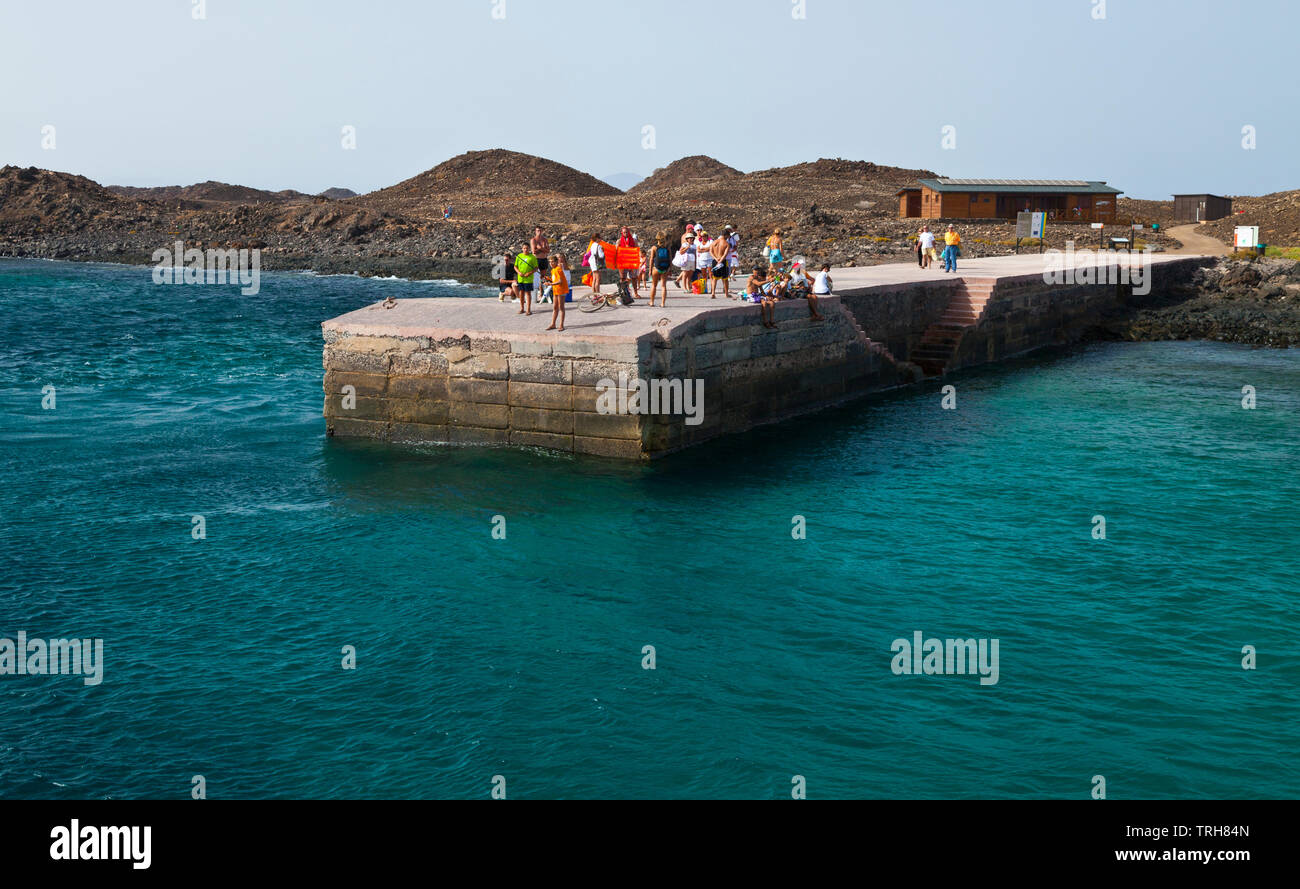 El Muelle del Parque Natural de Isla de Lobos. La Isla de Fuerteventura. La  provincia de Las Palmas. Islas Canarias. España Fotografía de stock - Alamy
