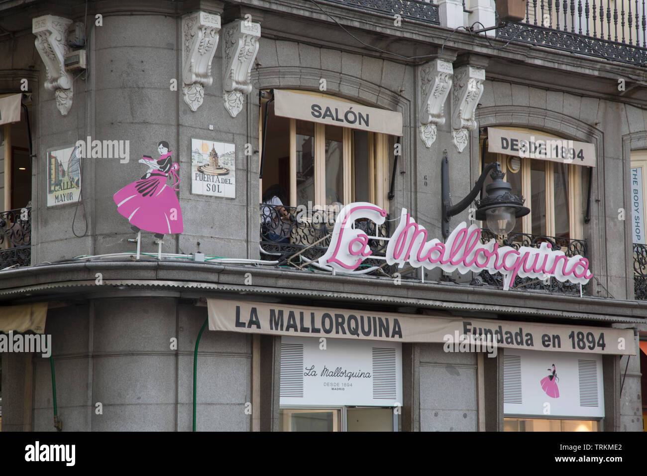 La chocolatería La Mallorquina cafetería y panadería; la Plaza de la Puerta  del Sol, Madrid, España Fotografía de stock - Alamy
