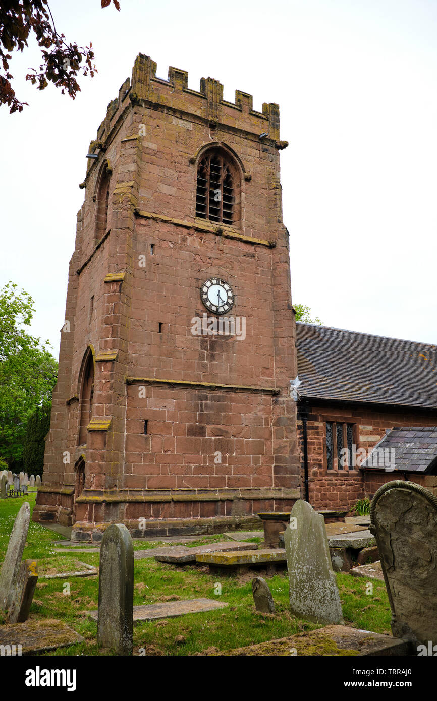 St Michael's Iglesia Parroquial Shotwick Cheshire, Inglaterra Foto de stock