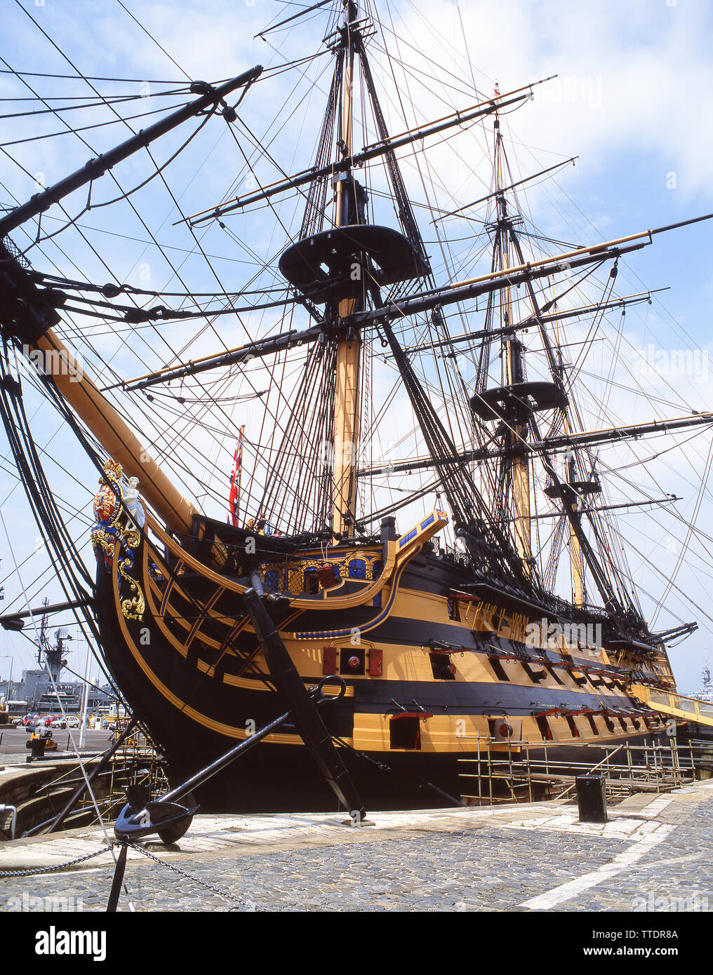Nelson's famoso buque insignia, el HMS Victoria, histórico Dockyard, Portsmouth, Hampshire, Inglaterra, Reino Unido Foto de stock