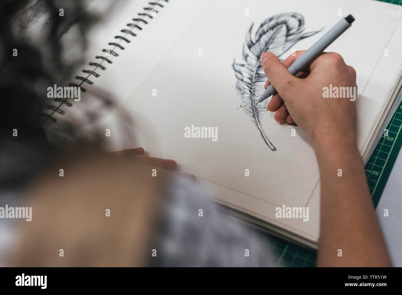 Libros para dibujar Imágenes recortadas de stock - Alamy